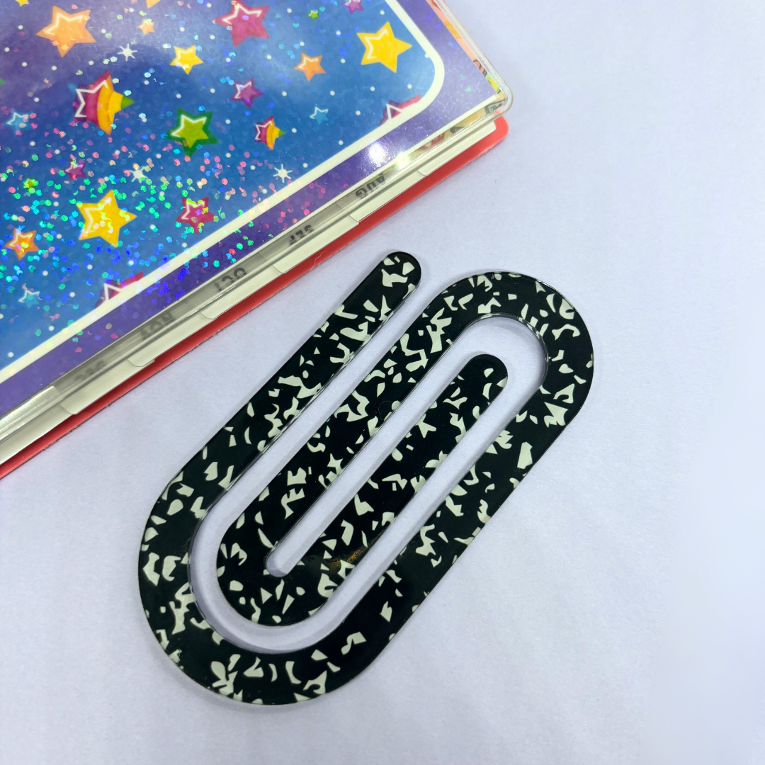 Composition| Acrylic| Jumbo Paper Clip